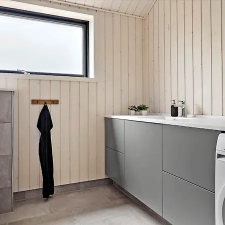 30022-malling-ajstrup-strandvej-94 *